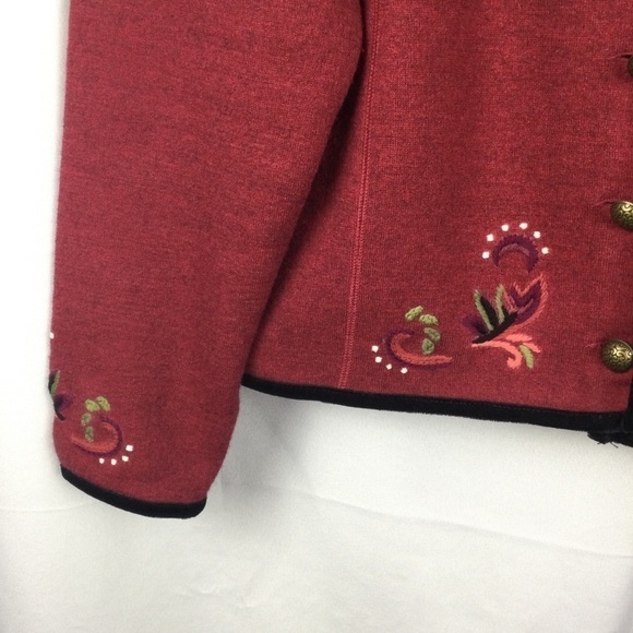 Icelandic Designs 100% Wool embroidered button down Cardigan Sweater Size Large - Picture 2 of 8
